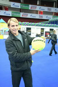  Теннисный АС Кириллов недавно вернулся из Тайланда и готов снова играть в турнирах CREYDA