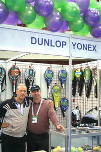  Dunlop и Yonex - близнецы-братья